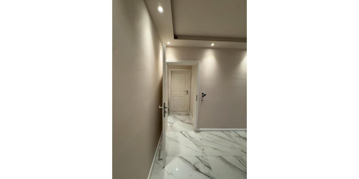 Erdgeschoßwohnung Köln Kalk - 3 Zimmer, 80 m&sup2;, 1.590&euro; | Angebot:25894306