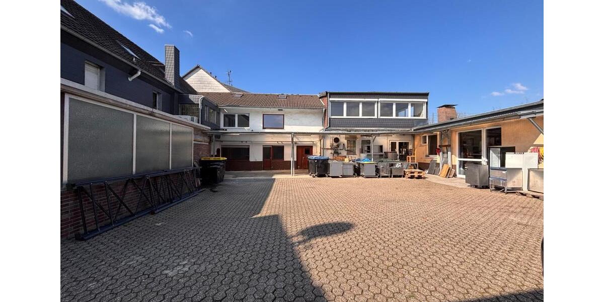 Einfamilienhaus Niederzier - 5 Zimmer, 207 m&sup2;, 365.000&euro; | Angebot:25843033