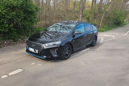 Hyundai IONIQ 88.000 km 12.000 &euro; Köln 50827