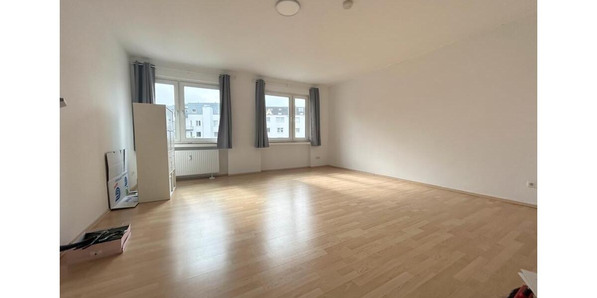 Etagenwohnung Köln Innenstadt - 3 Zimmer, 86 m&sup2;, 1.290&euro; | Angebot:25854623