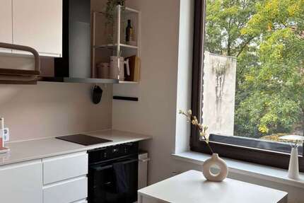 Zimmer Köln Niehl - 2 Zimmer, 1.445&euro; | Angebot:23394278