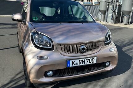 Smart ForTwo 45.000 km 16.300 &euro; Köln 50767