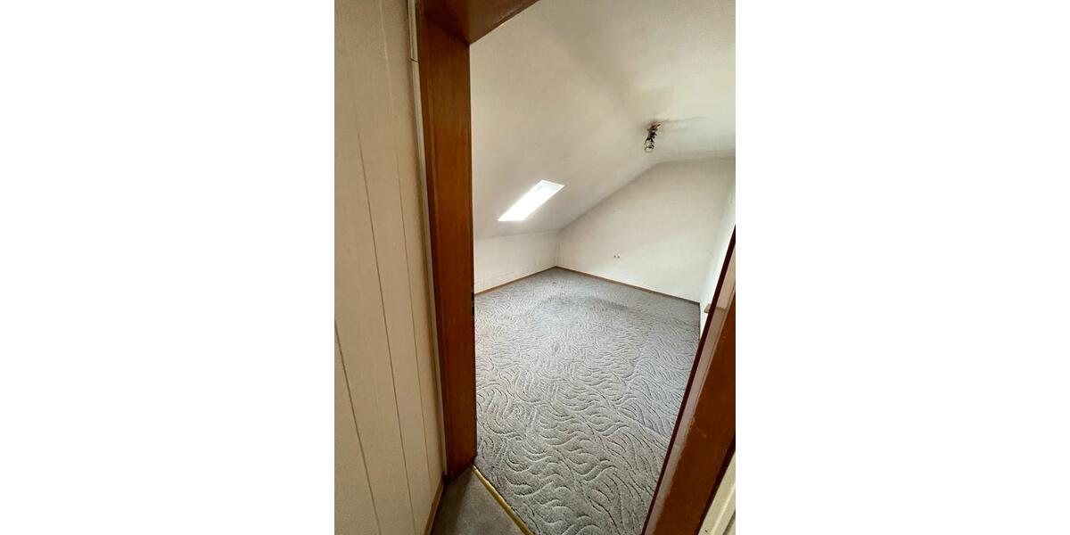 Einfamilienhaus Euskirchen - 5 Zimmer, 120 m&sup2;, 1.490&euro; | Angebot:25926279