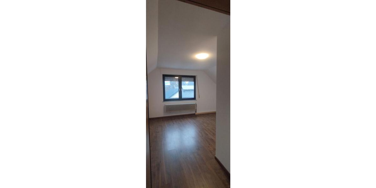 Einfamilienhaus Köln Porz - 6 Zimmer, 150 m&sup2;, 220.000&euro; | Angebot:25991124