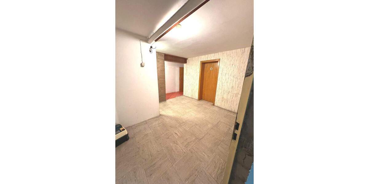 Einfamilienhaus Niederkassel - 6 Zimmer, 200 m&sup2;, 490.000&euro; | Angebot:25663636