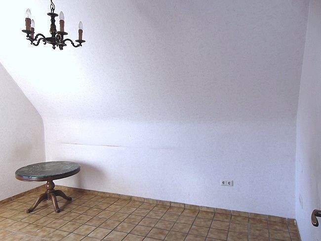 Einfamilienhaus Bedburg Königshoven - 4 Zimmer, 141 m&sup2;, 288.000&euro; | Angebot:25666553