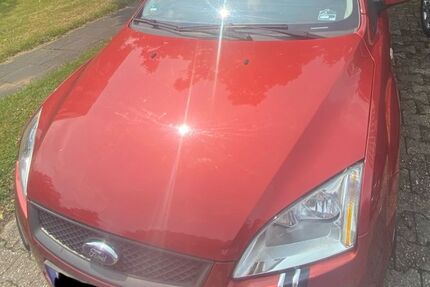 Ford Focus 98.000 km 3.498 &euro; Köln 50674