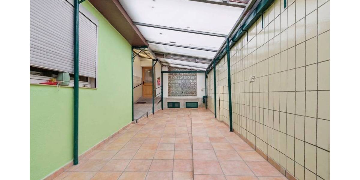 Mehrfamilienhaus, Wohnhaus Bornheim Waldorf - 8 Zimmer, 166 m&sup2;, 295.000&euro; | Angebot:26037146