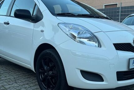 Toyota Yaris 154.000 km 4.490 &euro; Köln 50858