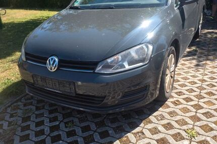 VW Golf 150.000 km 6.450 &euro; Bergheim 50127