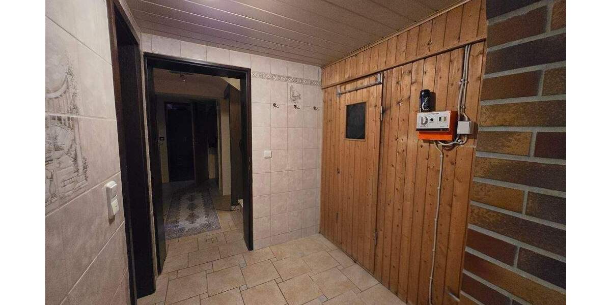 Mehrfamilienhaus, Wohnhaus Weilerswist Großvernich - 7 Zimmer, 259 m&sup2;, 520.000&euro; | Angebot:25692842