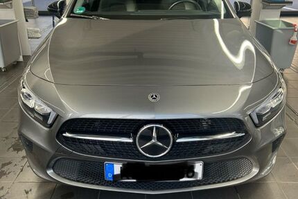 Mercedes-Benz A 180 65.000 km 23.000 &euro; Köln 50823