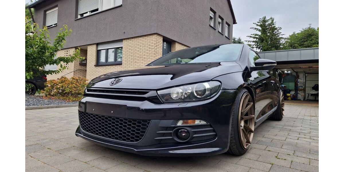 VW Scirocco 119.600 km 11.800 &euro; Euskirchen 53879