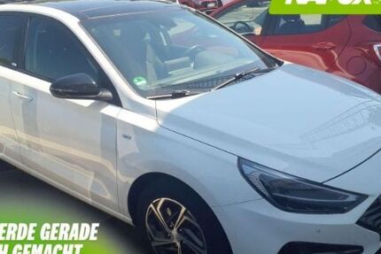 Hyundai i30 54.935 km 16.780 &euro; Düren 52351