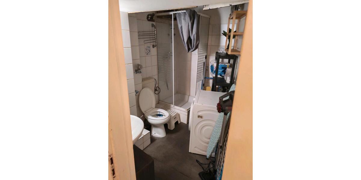 Etagenwohnung Köln Innenstadt - 1 Zimmer, 28 m&sup2;, 900&euro; | Angebot:25714425