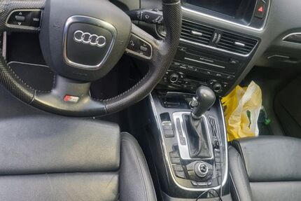 Audi Q5 290.000 km 9.999 &euro; Köln 51105