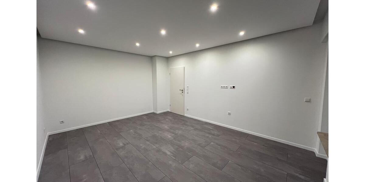 Etagenwohnung Wesseling - 2 Zimmer, 60 m&sup2;, 245.000&euro; | Angebot:25561173