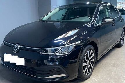 VW Golf 83.400 km 17.700 &euro; Köln 50825