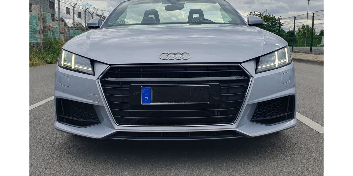 Audi TT Roadster 89.999 km 25.888 &euro; Köln 50667