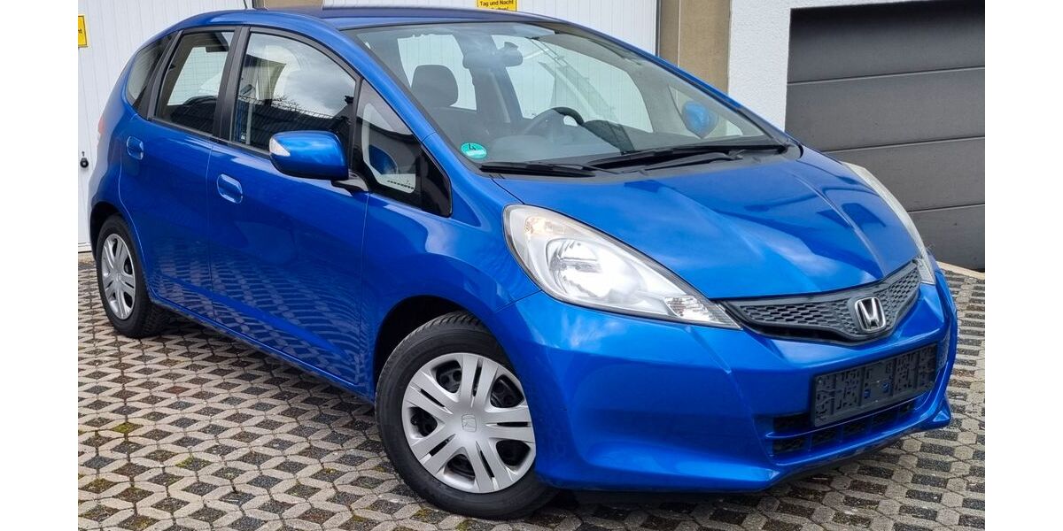 Honda Jazz 149.000 km 5.999 &euro; Köln 50354