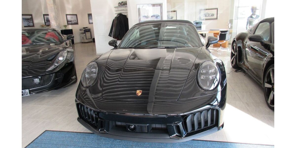 Porsche 992 3.900 km 189.990 &euro; Bergheim 50126