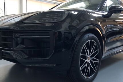 Porsche Cayenne 6.860 km 107.700 &euro; Köln 50996