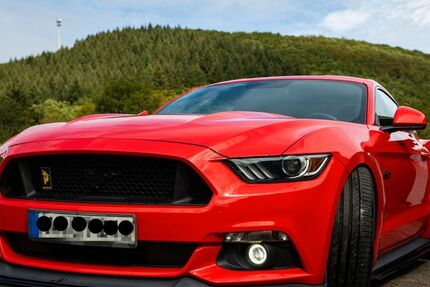 Ford Mustang 109.500 km 28.499 &euro; Wesseling 50389