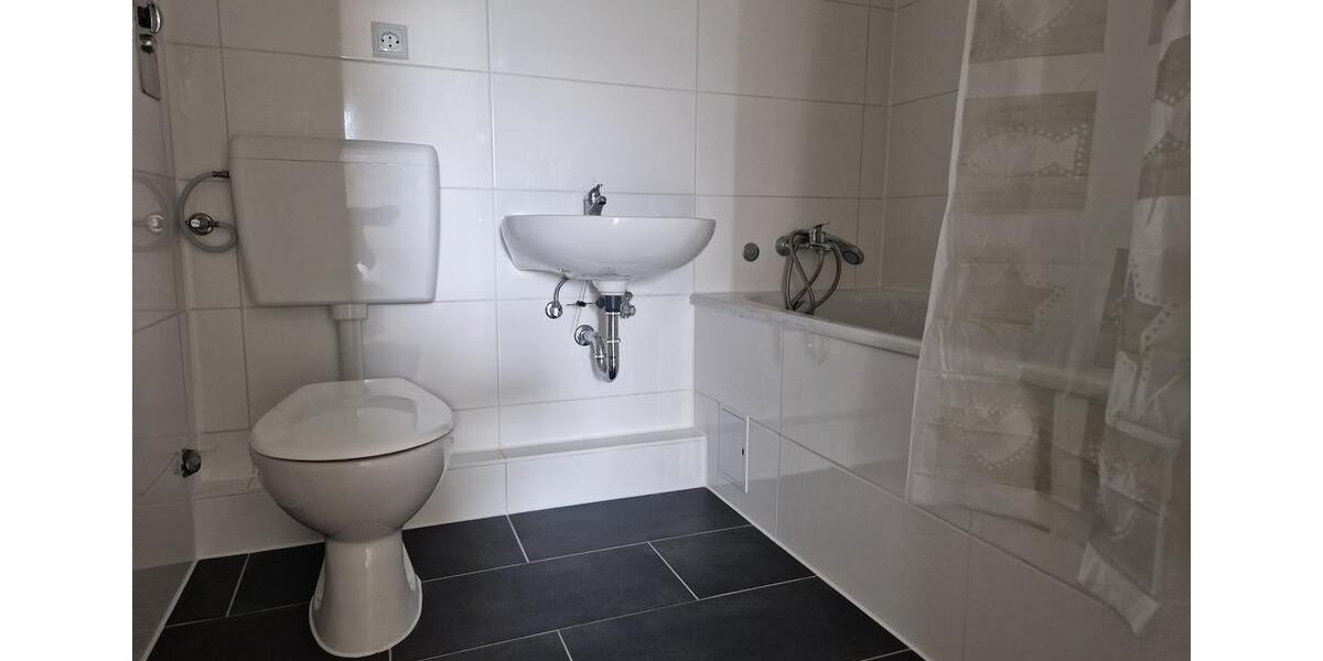 Etagenwohnung Köln Porz - 2 Zimmer, 61 m&sup2;, 674&euro; | Angebot:25500377