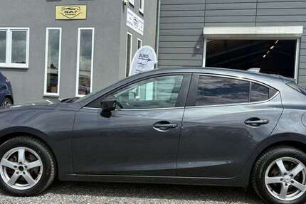 Mazda 3 275.000 km 4.390 &euro; Euskirchen 53881
