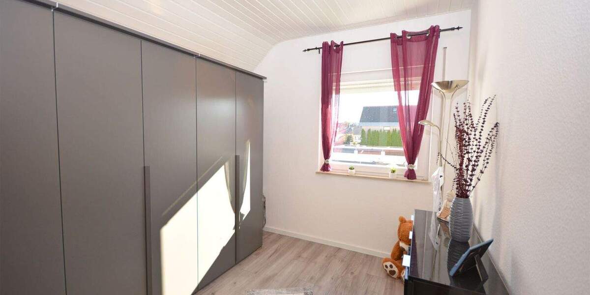 Einfamilienhaus Wesseling Keldenich - 4 Zimmer, 98 m&sup2;, 449.000&euro; | Angebot:25709871