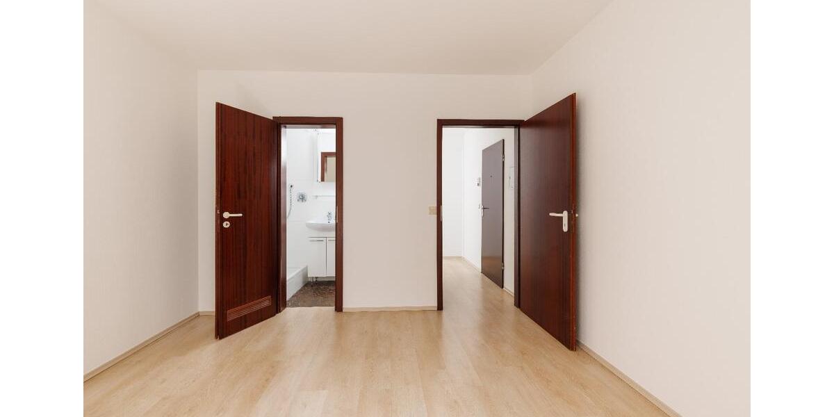 Etagenwohnung Köln Lindenthal - 3 Zimmer, 80 m&sup2;, 479.000&euro; | Angebot:26060131