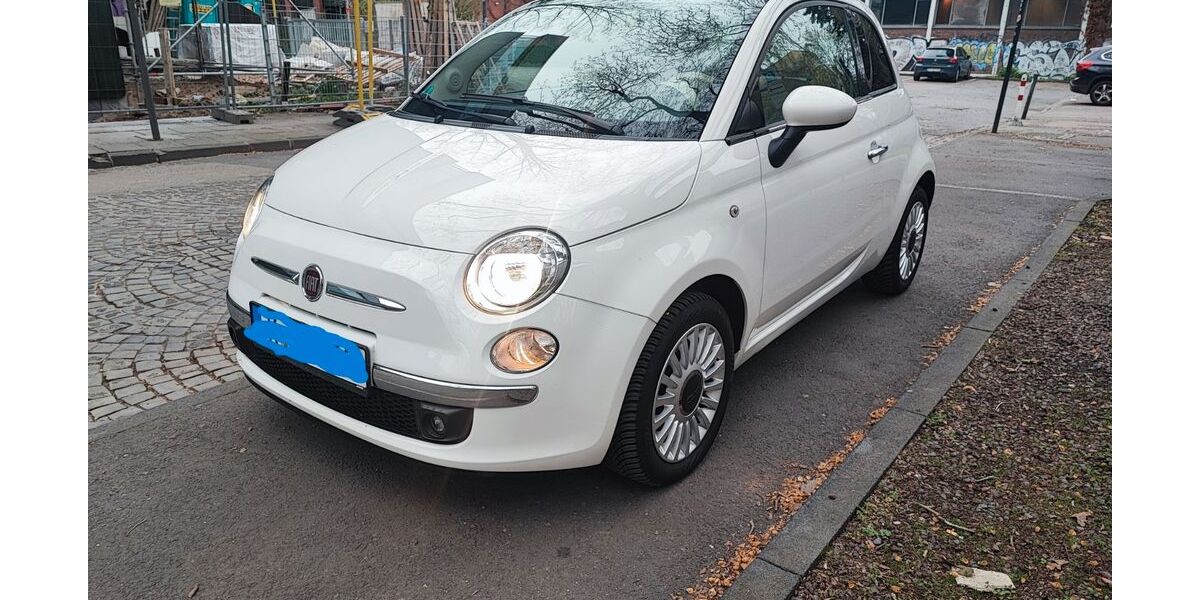 Fiat 500 61.141 km 5.555 &euro; Köln 50931