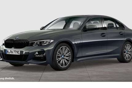 BMW 330 54.364 km 32.970 &euro; Leverkusen-Bürrig 51371