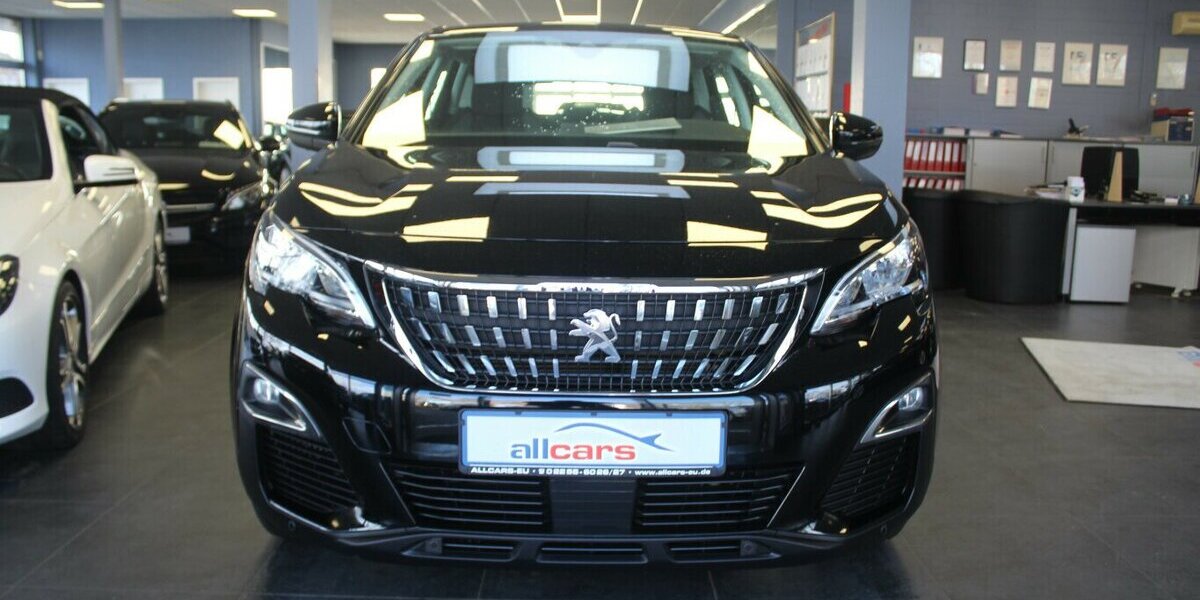 Peugeot 3008 PureTech 130 Stop&Start Crossway 39.028 km 14.980 &euro; Euskirchen 53881