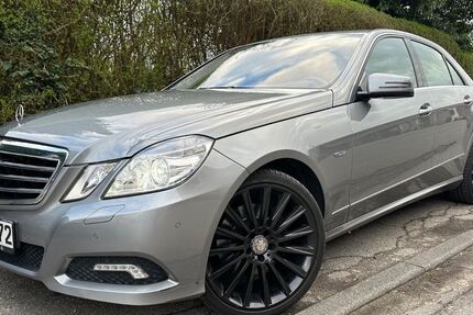 Mercedes-Benz E 350 245.000 km 11.300 &euro; Aldenhoven 52457