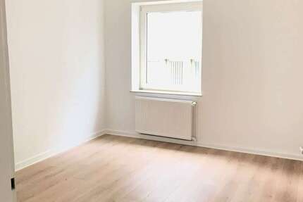 Wohnung Neuss Innenstadt - 3 Zimmer, 68 m&sup2;, 850&euro; | Angebot:26824285