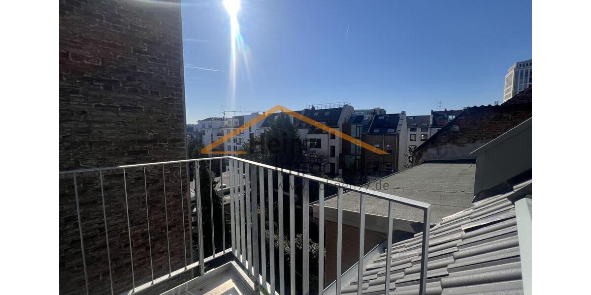 Dachgeschoßwohnung Köln Innenstadt - 1 Zimmer, 52 m&sup2;, 1.280&euro; | Angebot:25782990