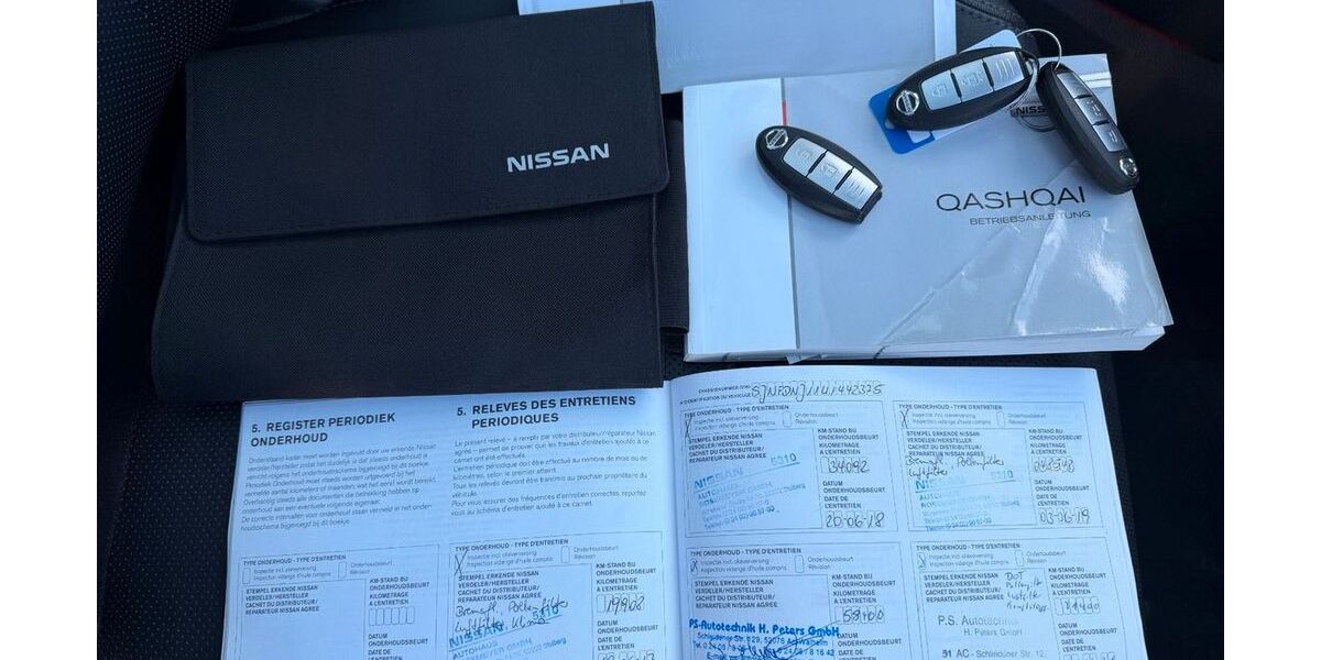 Nissan Qashqai 106.576 km 10.900 &euro; Düren 52351