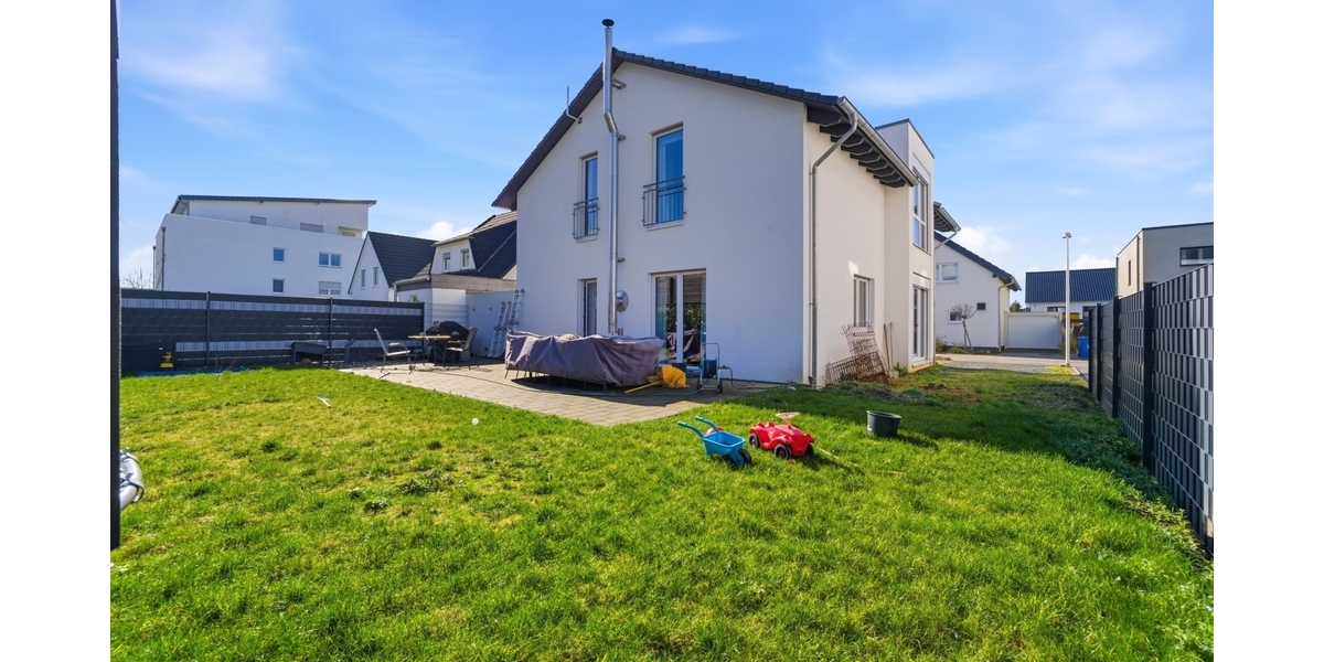 Mit 3D: Neuwertig - Nachhaltig - Stilvoll -Einfamilienhaus mit Platz für Ihre Familie und moderner Technik - Einfamilienhaus Düren Mariaweiler-Hoven | Angebot:25380713