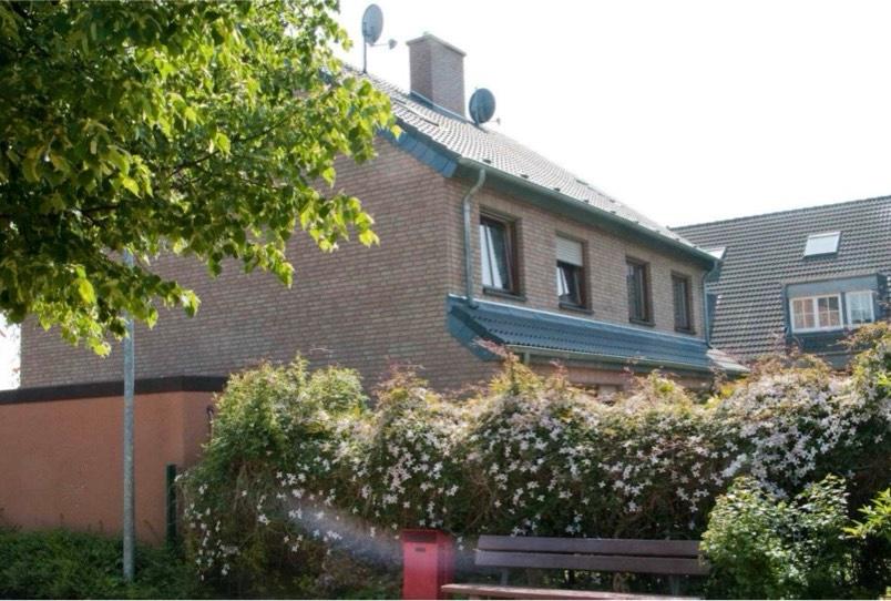 Doppelhaushälfte Wesseling - 6 Zimmer, 124 m&sup2;, 674.000&euro; | Angebot:19502238