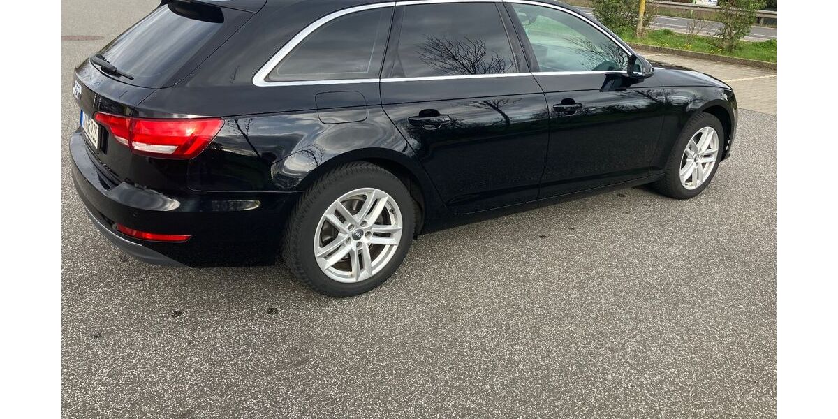 Audi A4 101.900 km 15.700 &euro; Kreuzau 52372