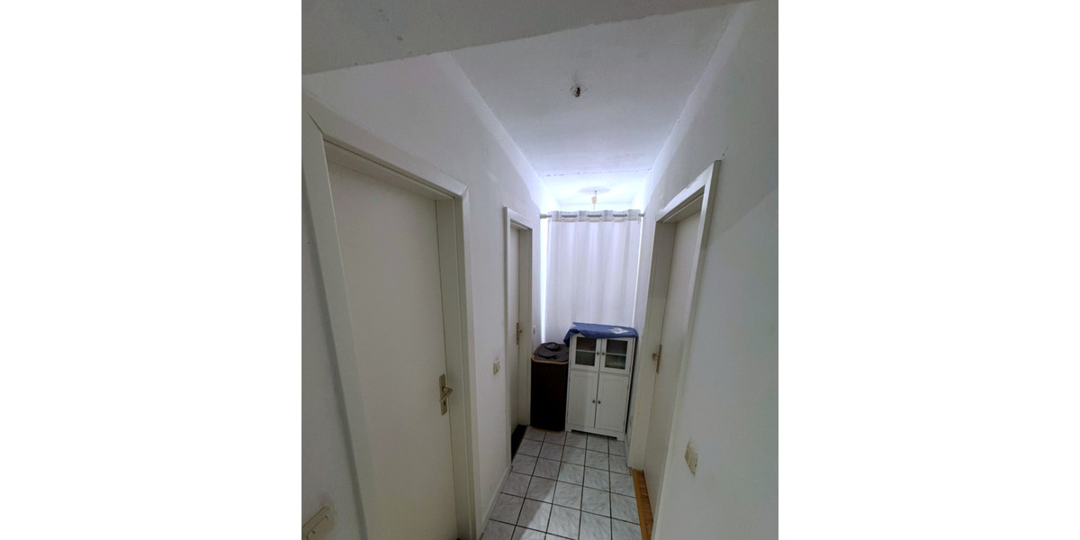 Etagenwohnung Niederkassel - 3 Zimmer, 73 m&sup2;, 135.000&euro; | Angebot:24416299