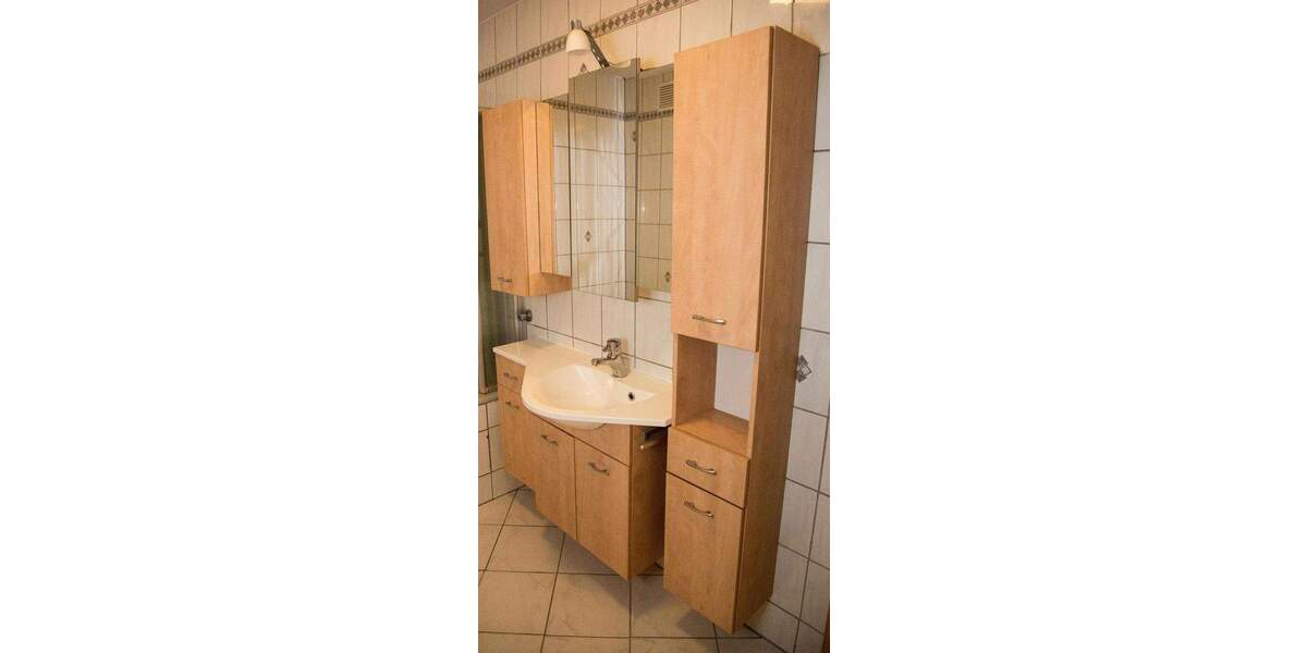 Etagenwohnung Hürth Alt-Hürth - 4 Zimmer, 160 m&sup2;, 1.599&euro; | Angebot:25782117