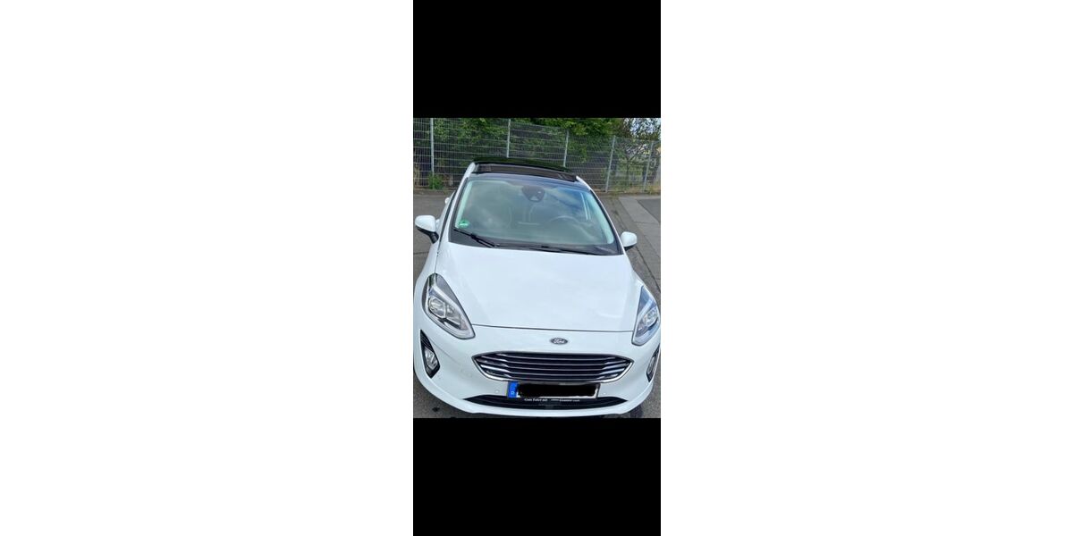 Ford Fiesta 99.000 km 8.800 &euro; Bergheim 50127