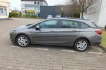 Opel Astra WM26: SPORTS TOURER NAVI 1.HD BLUETOOTH ALLW 125.000 km 8.998 &euro; Köln 50858