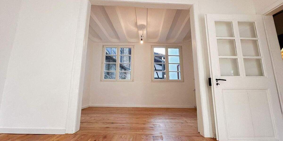 Einfamilienhaus Euskirchen Flamersheim - 7 Zimmer, 190 m&sup2;, 2.280&euro; | Angebot:25695597