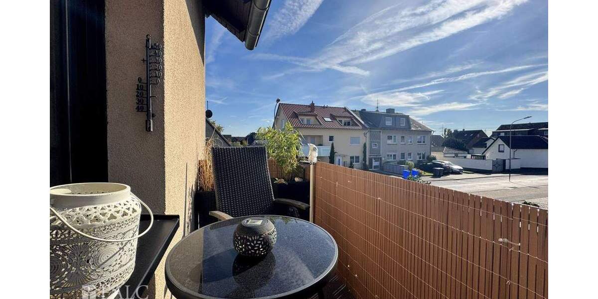 Mehrfamilienhaus, Wohnhaus Wesseling Berzdorf - 6 Zimmer, 127 m&sup2;, 445.000&euro; | Angebot:25677989