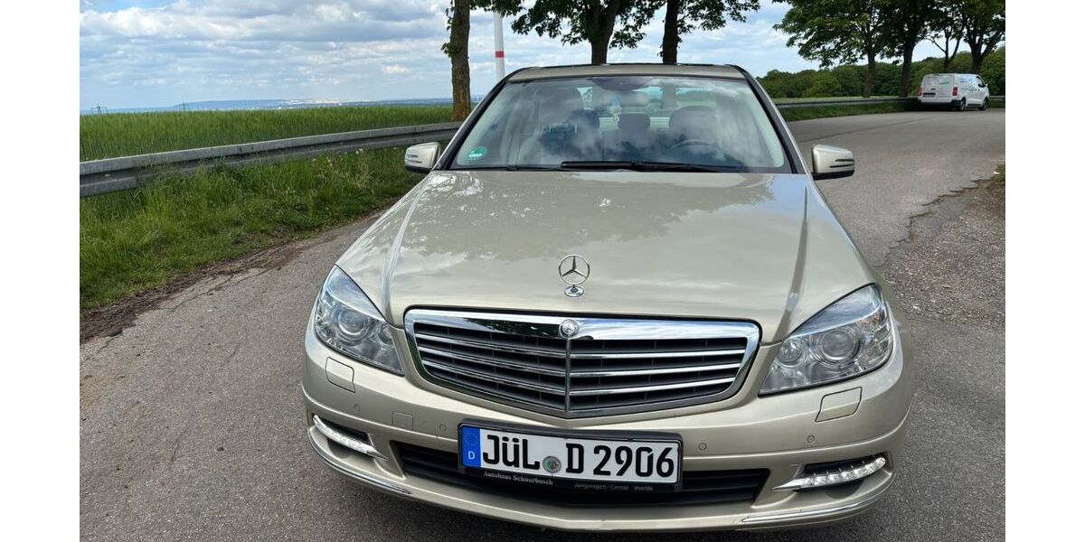 Mercedes-Benz C 180 144.000 km 7.990 &euro; Nideggen 52385