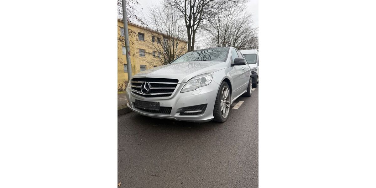 Mercedes-Benz R 350 326.000 km 8.999 &euro; Leverkusen 51377