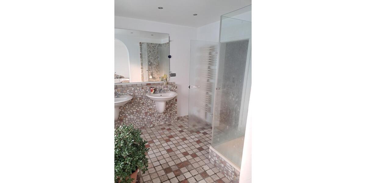 Maisonettenwohnung Köln Rodenkirchen - 1 Zimmer, 80 m&sup2;, 650&euro; | Angebot:25857296